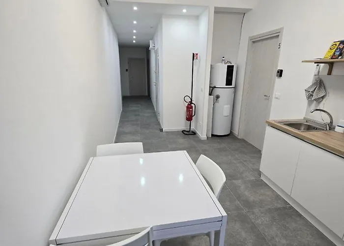 Danito 5 Matrimoniale Vista Mare Zona Centro 3*