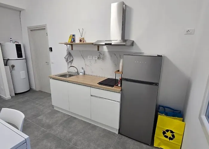 Danito 5 Matrimoniale Pensión 3*